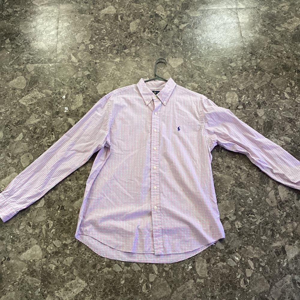 Button down - Picture 3 of 4